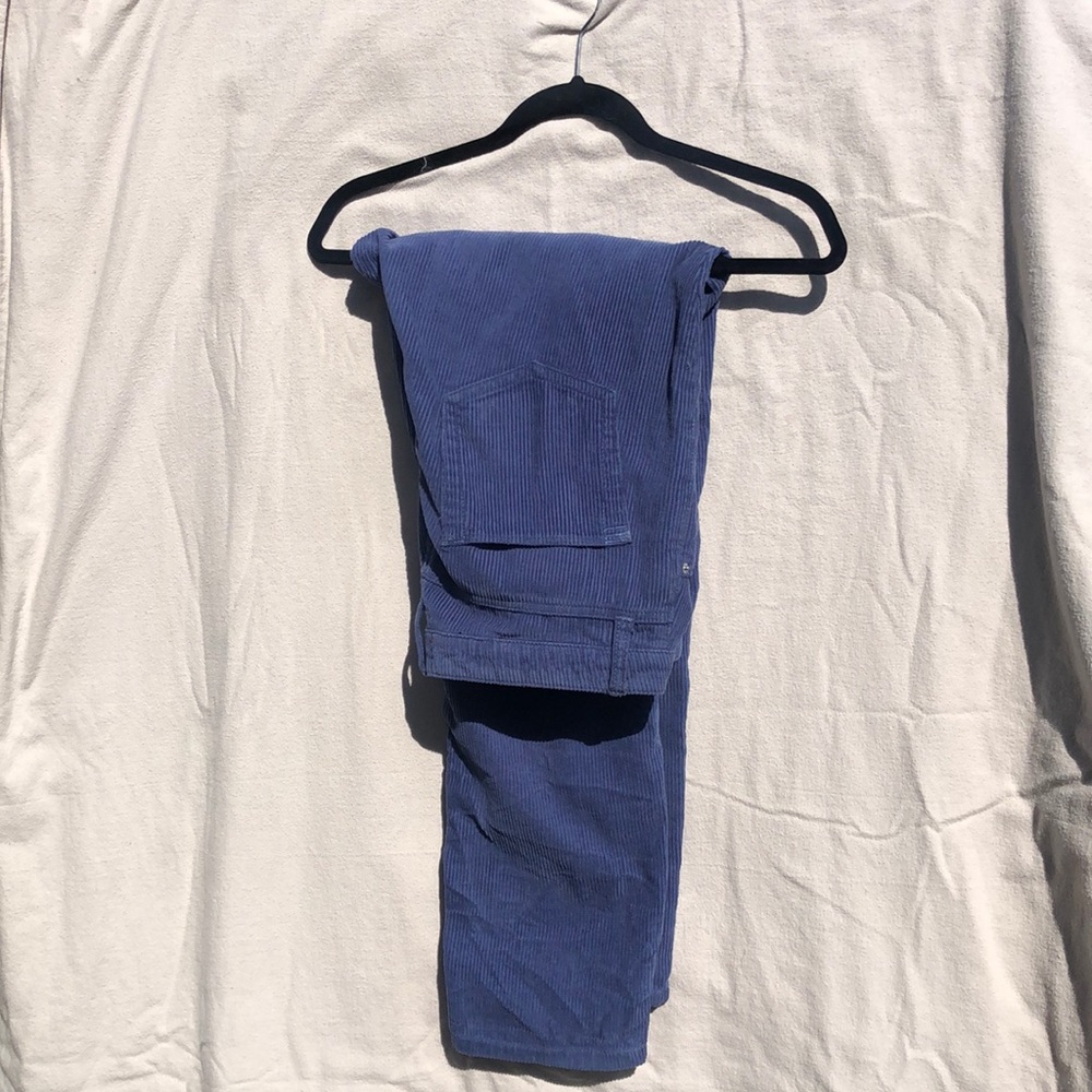 Mom High Rise Corduroy jeans from urban outfitters, size 30
